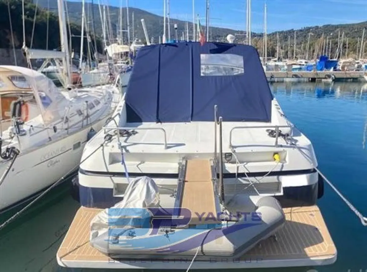 Boat image