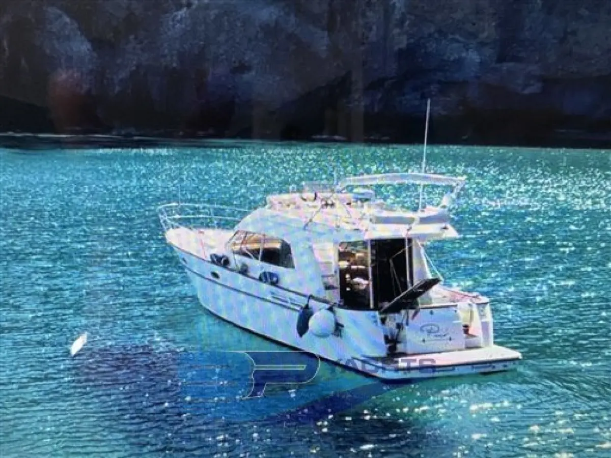 Boat image