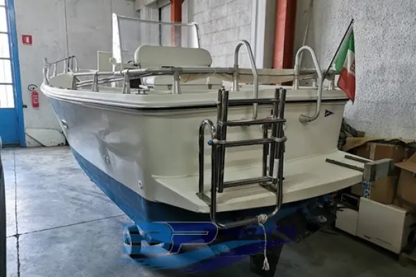 Boat image